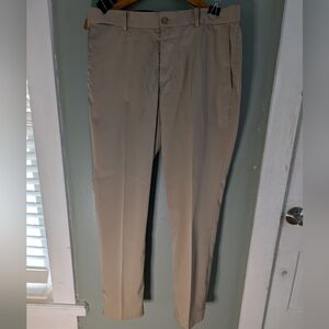 Nike Flex Core Standard Fit Golf Pants, Mens Size32x30, Khaki
